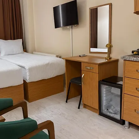 Lion Stone Hotel *