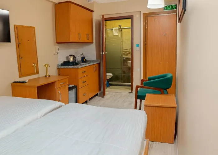 Hotel Lion Stone