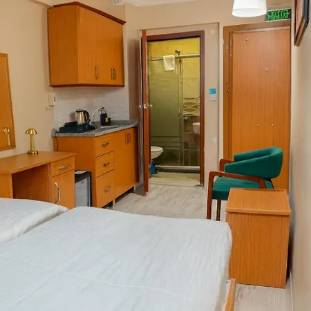 Hotel Lion Stone